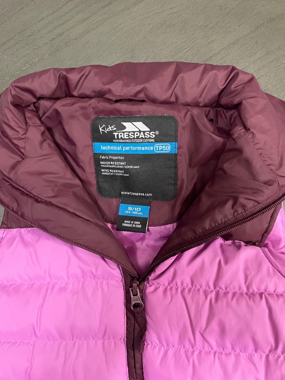 Trespass Kids Pink & Burgundy Puffer Vest – Size 9/10